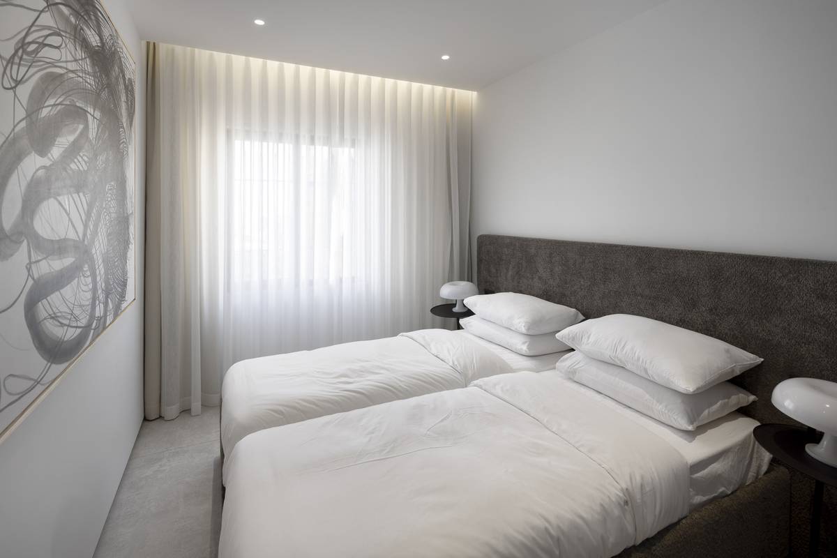 Bedroom suite at Aura Penthouse Jerusalem – photo 17